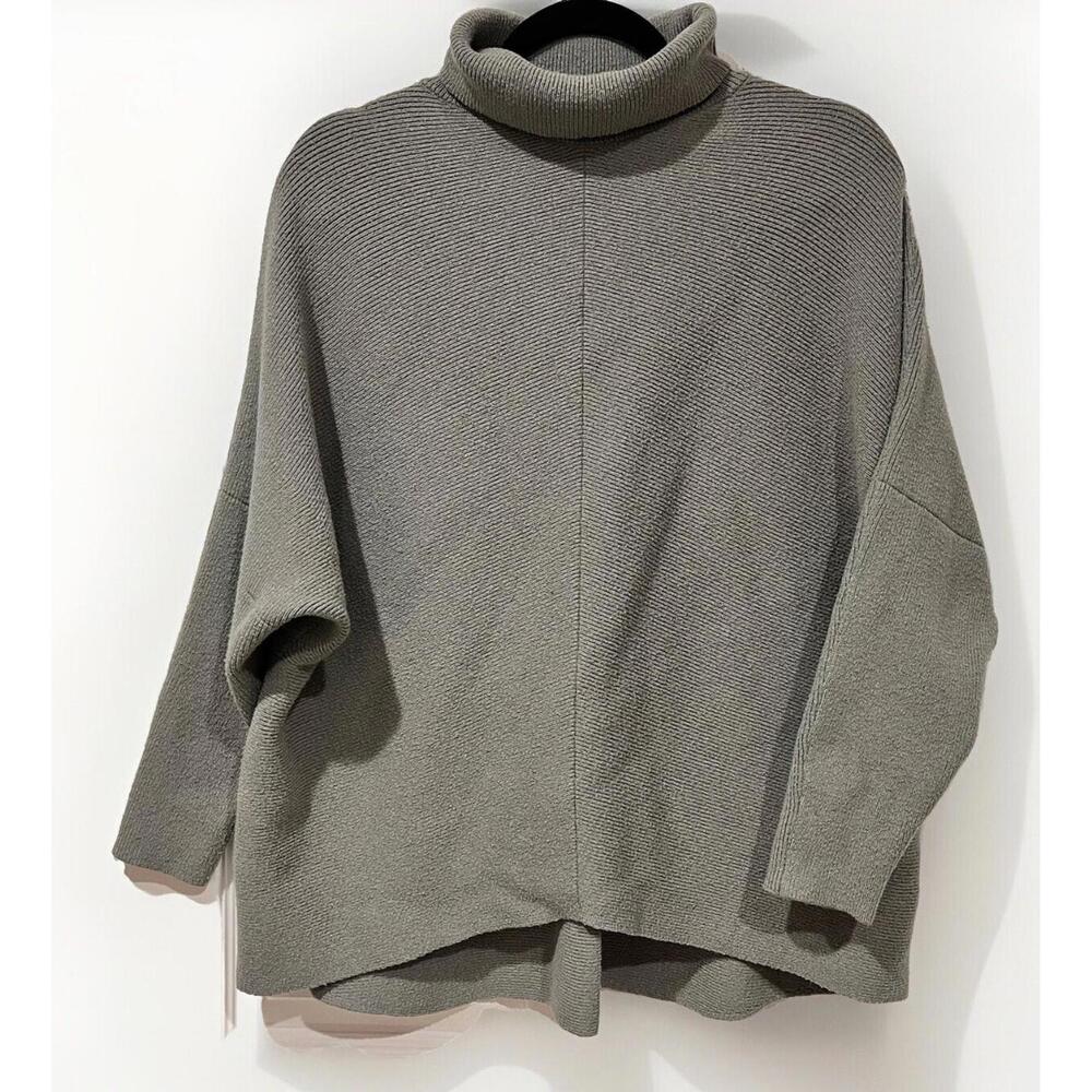 Trendy Oversized Turtleneck‎ Sweater Womens Small Long Knitted Cozy Pullover